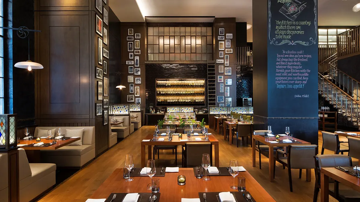 JW Marriott Sahar, Mumbai, India – lighting design by GA